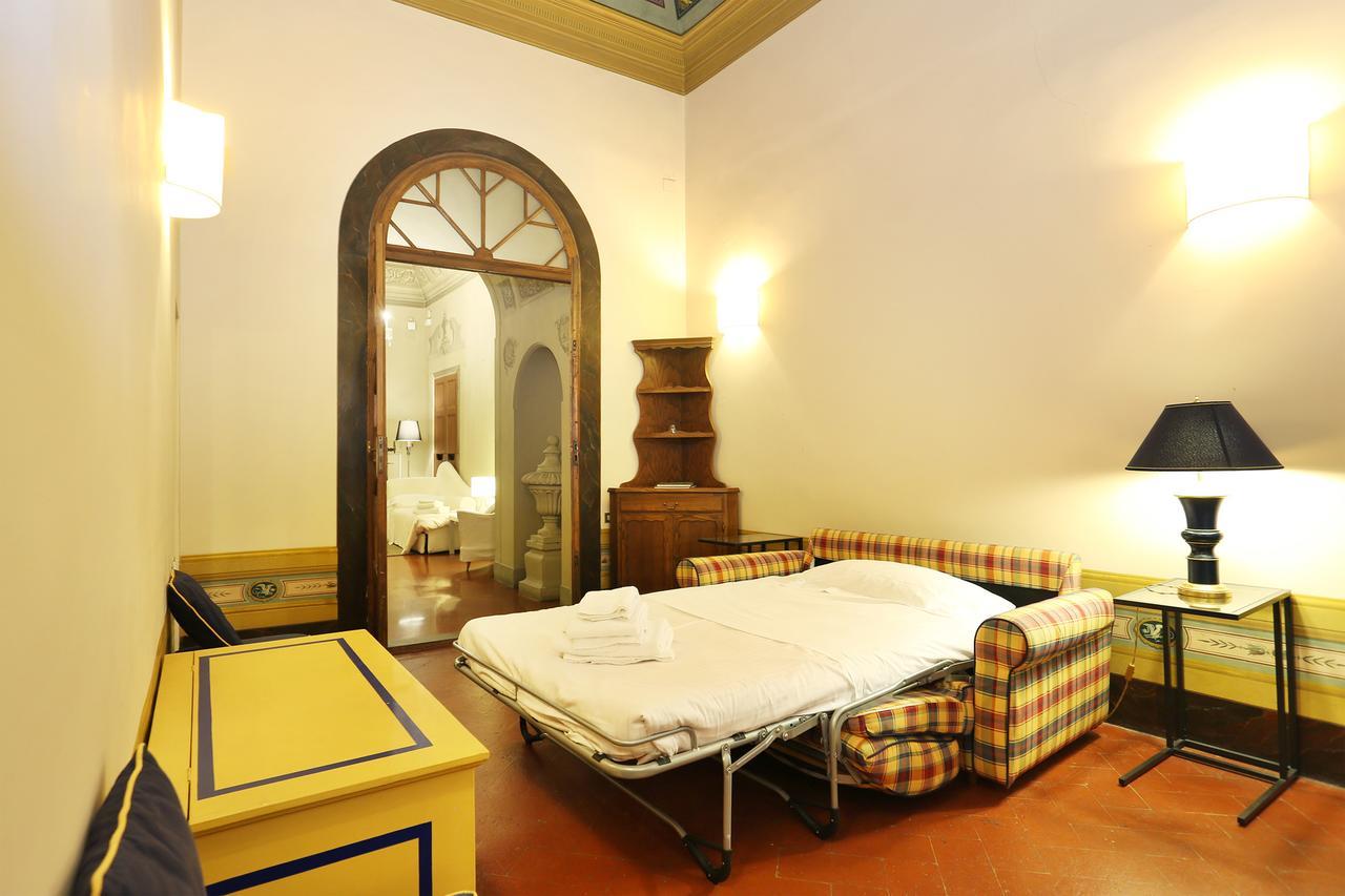 Residenza D'Epoca Via Santo Spirito 6 ฟลอเรนซ์ ภายนอก รูปภาพ